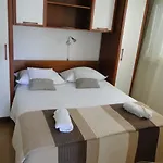 Mir Apartment