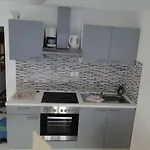 Apartment Mir *